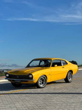 FORD MAVERICK SUPER LUXO SEDAN 6 CILINDROS 12V GASOLINA 4P MANUAL